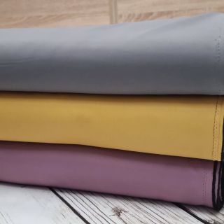 Tyhle 3 barvy zatemňovacích závěsů jsme nechávali vyrobit, abychom z nich mohli ušít závěsy na zakázku, a protože jsou ty...